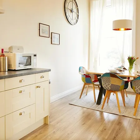 Mansion House 5* Scarborough