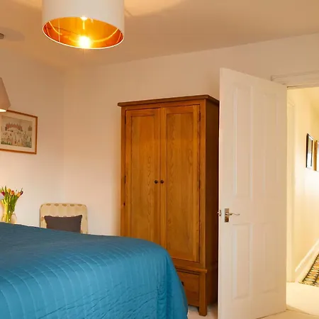 Mansion House 5*