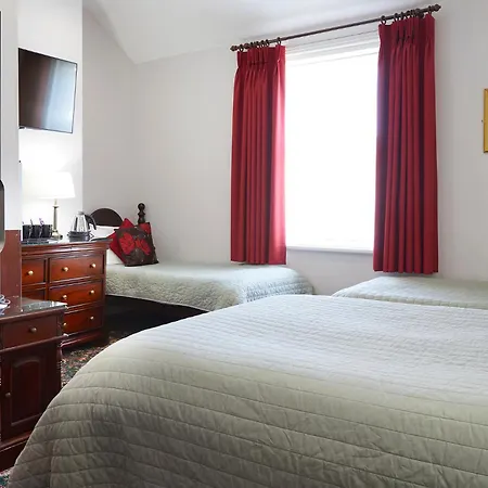 Mansion House Гостевой дом 5*