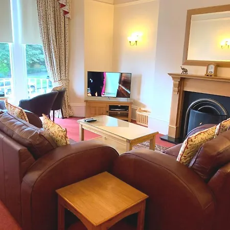 Mansion House Penzion Scarborough
