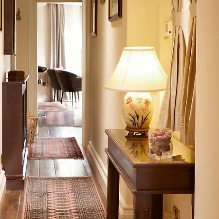 Mansion House Guest house
